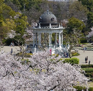 鶴舞公園